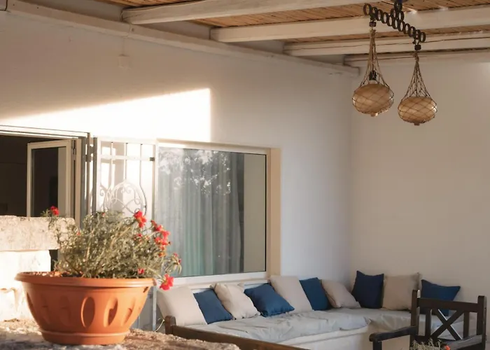Villa Philos By Rentbeat